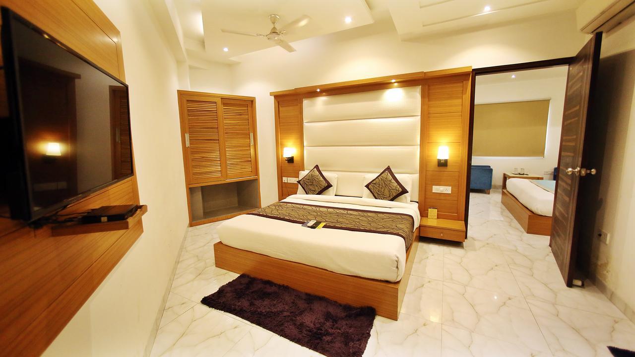 ניו דלהי Hotel Aero Star Near Delhi Airport מראה חיצוני תמונה