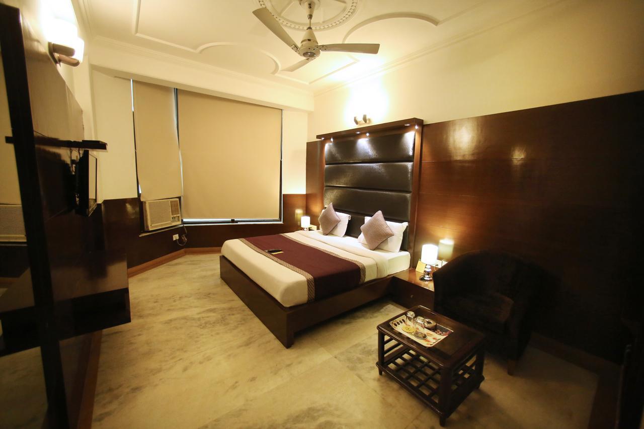 ניו דלהי Hotel Aero Star Near Delhi Airport מראה חיצוני תמונה