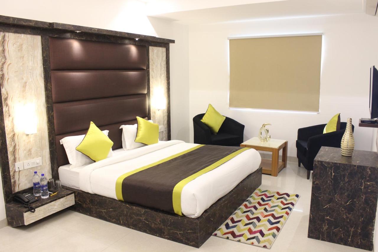 ניו דלהי Hotel Aero Star Near Delhi Airport מראה חיצוני תמונה