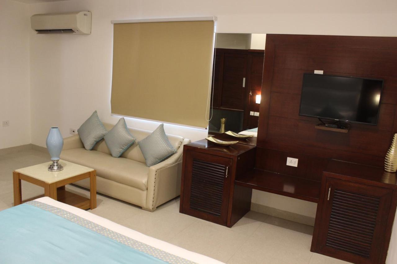 ניו דלהי Hotel Aero Star Near Delhi Airport מראה חיצוני תמונה