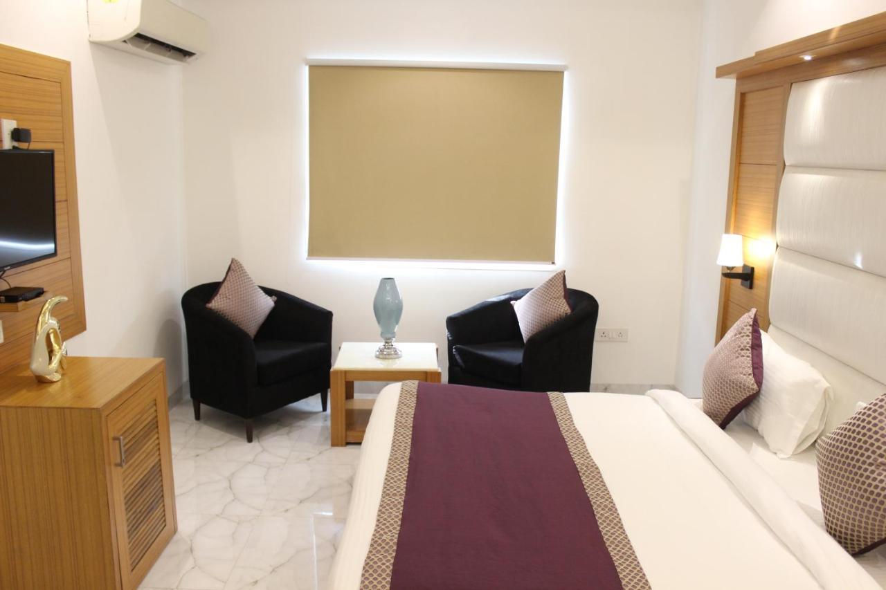 ניו דלהי Hotel Aero Star Near Delhi Airport מראה חיצוני תמונה