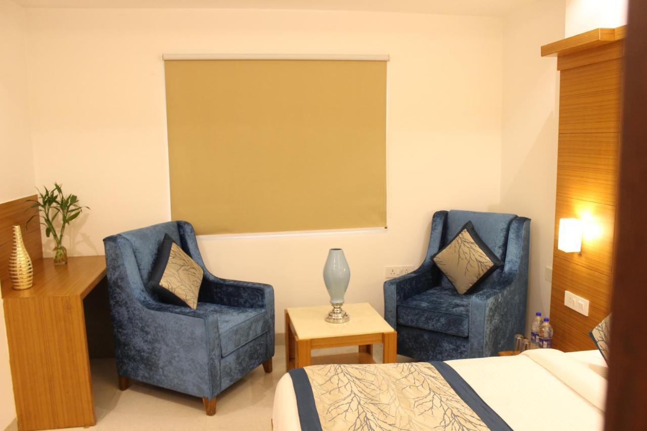 ניו דלהי Hotel Aero Star Near Delhi Airport מראה חיצוני תמונה