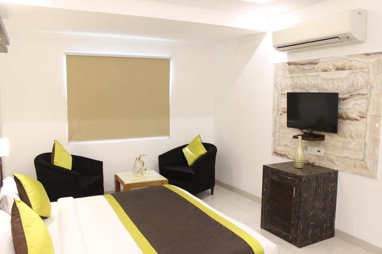 ניו דלהי Hotel Aero Star Near Delhi Airport מראה חיצוני תמונה