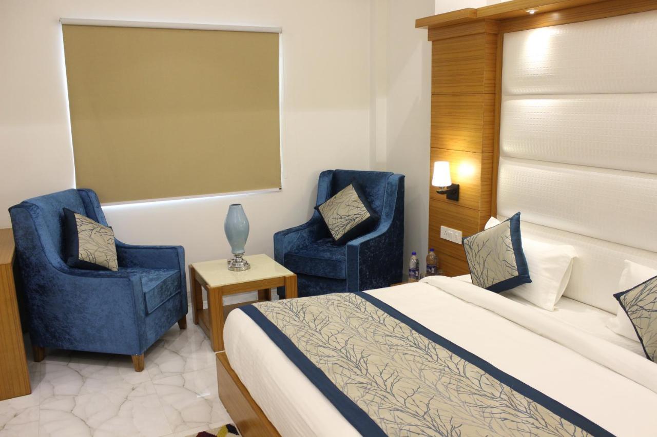 ניו דלהי Hotel Aero Star Near Delhi Airport מראה חיצוני תמונה