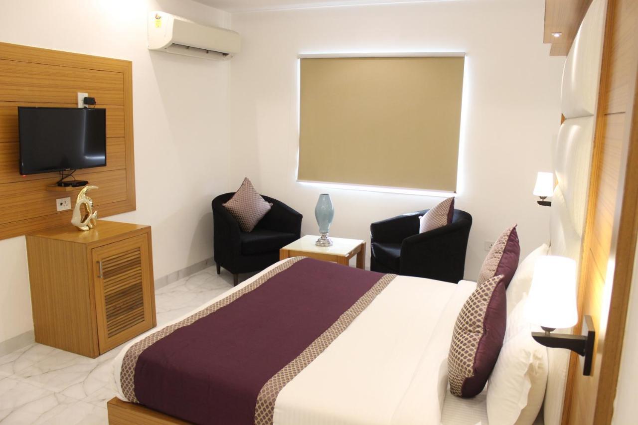 ניו דלהי Hotel Aero Star Near Delhi Airport מראה חיצוני תמונה