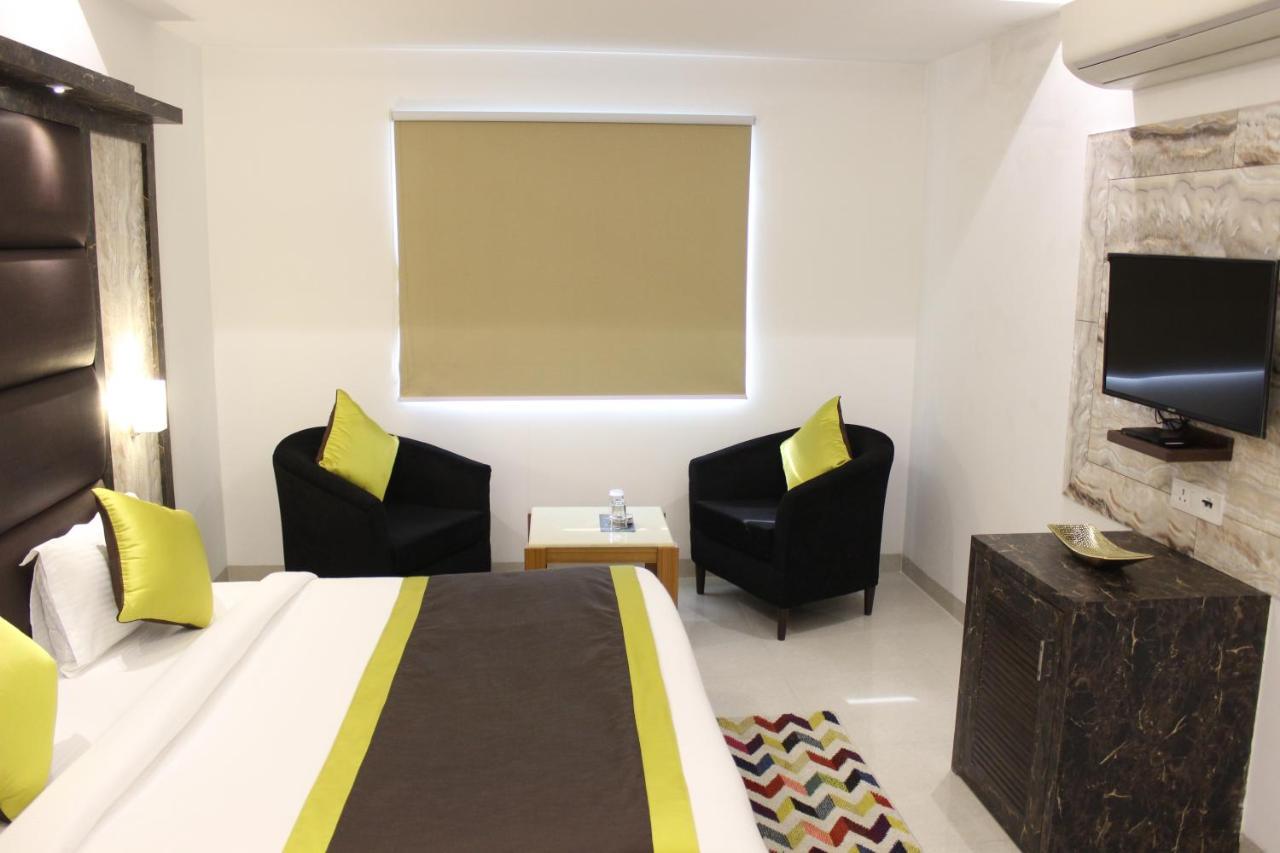 ניו דלהי Hotel Aero Star Near Delhi Airport מראה חיצוני תמונה